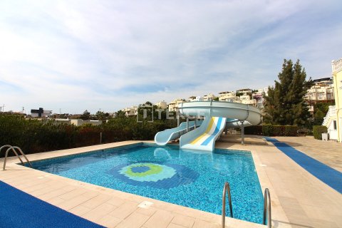 2+1 Penthouse in Milas, Turkey No. 65268 2