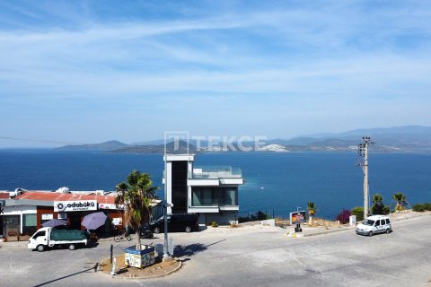 2+1 Penthouse in Milas, Turkey No. 65268 3