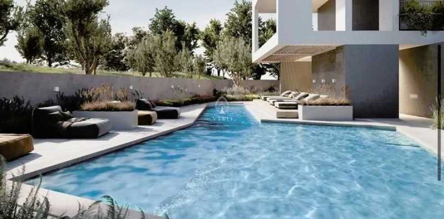 3 bedrooms Apartment in Limassol, Cyprus No. 77534