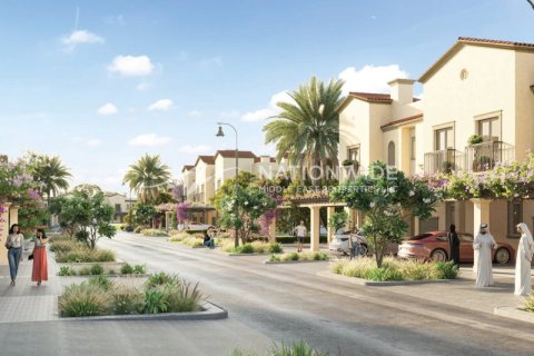 3 bedrooms Townhouse in Abu Dhabi, UAE No. 70465 10