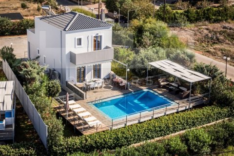 4 bedrooms Villa in Chania, Greece No. 24306 1