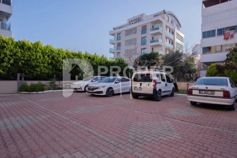 5 rooms Apartment in Konyaalti, Turkey No. 12181 23