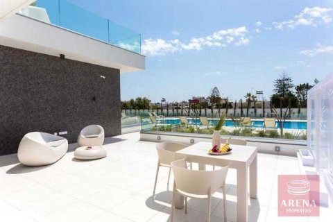 2 dormitorios Apartment en Ayia Napa, Cyprus No. 43764 3