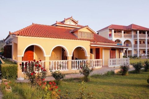 49 bedrooms Hotel in Zakynthos, Greece No. 24781 11