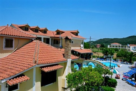 49 bedrooms Hotel in Zakynthos, Greece No. 24781 14