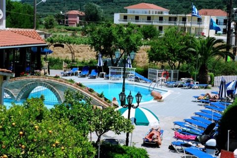 49 bedrooms Hotel in Zakynthos, Greece No. 24781 24