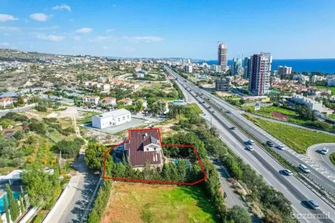 4 dormitorios Villa en Mouttagiaka, Cyprus No. 39918 5