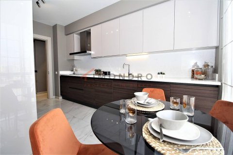 2+1 Appartement à Cekmekoy, Turkey No. 17125 11