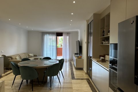 4 dormitorios Apartment en Estepona, Spain No. 27280 20