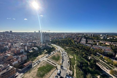 3 dormitorios Penthouse en Madrid, Spain No. 26827 23