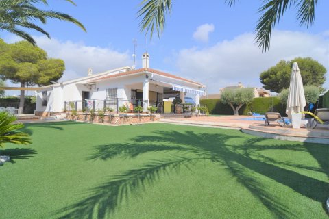 4 dormitorios Villa en Alicante, Spain No. 27777 3