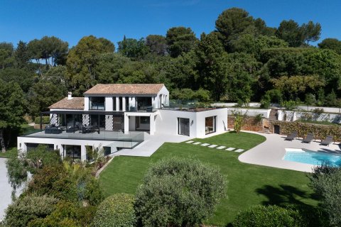 5 dormitorios Villa en Biot, France No. 67927 1