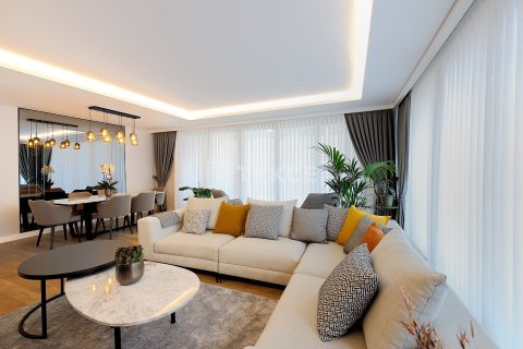 3+1 Apartment en Istanbul, Turkey No. 11272 8