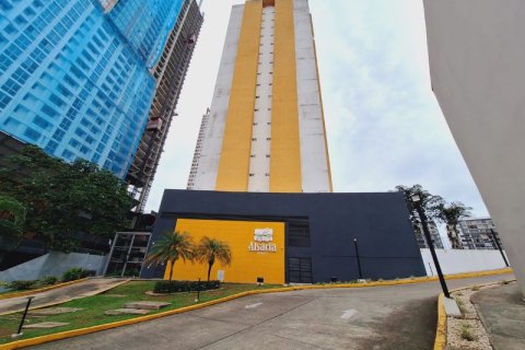 2 dormitorios Apartment en Panamá, Panama No. 70648 1