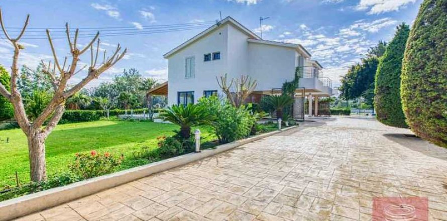 6 bedrooms Villa in Protaras, Cyprus No. 63158