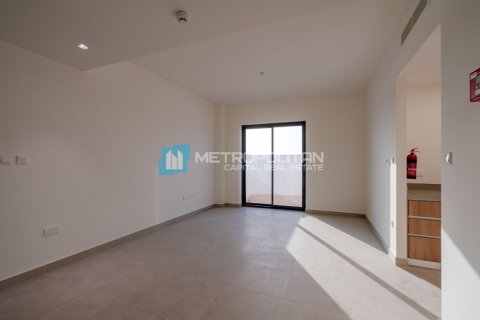 3 bedrooms Townhouse in Al Ghadeer, UAE No. 7393 3