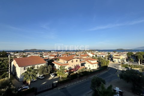 3+1 Apartment in Urla, Turkey No. 17636 25