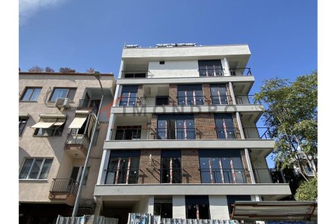 3+1 Apartment en Kadikoy, Turkey No. 17753 4