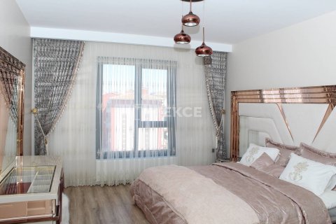 4+1 Apartment in Ankara, Turkey No. 11144 20