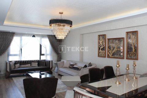 4+1 Apartment in Ankara, Turkey No. 11144 11