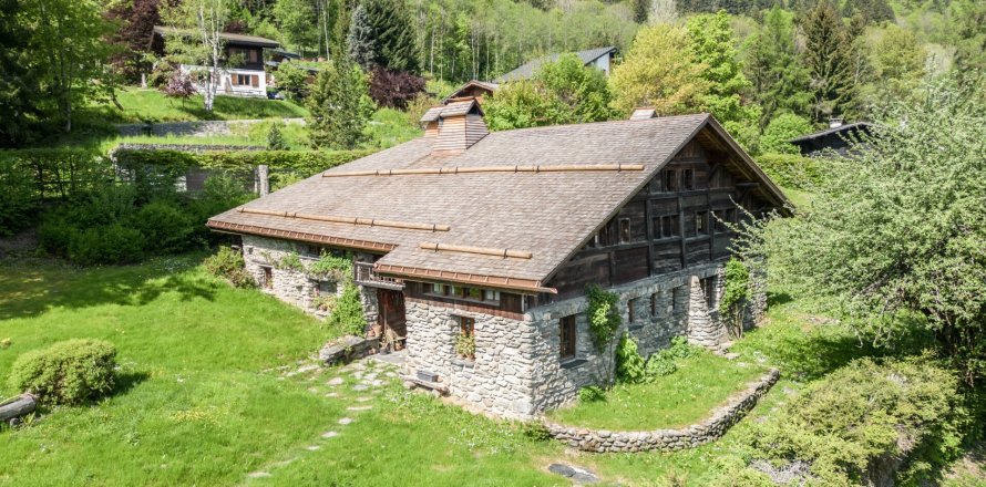 6 bedrooms House in Chamonix-Mont-Blanc, France No. 67723