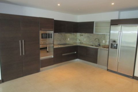 2 chambres Appartement à Panama City, Panama No. 76388 4