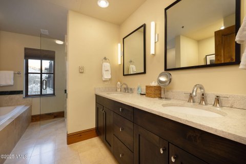 4 bedrooms Condo  in Beaver Creek, USA No. 76380 9