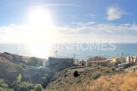 4 bedrooms Penthouse in Fuengirola, Spain No. 76394 13