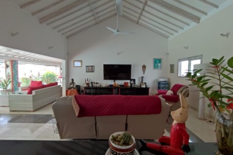 2 bedrooms Villa in Ungasan, Indonesia No. 23204 1