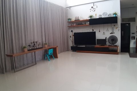 5 bedrooms House in Denpasar, Indonesia No. 23232 3