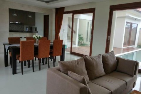 3 bedrooms Villa in Pecatu, Indonesia No. 23233 2