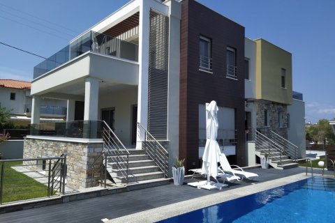 5 bedrooms Villa in Chalkidiki, Greece No. 56262 1