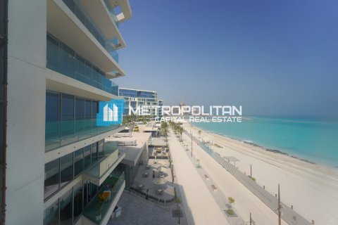 3 dormitorios Apartment en  Saadiyat Island, UAE No. 4740 8