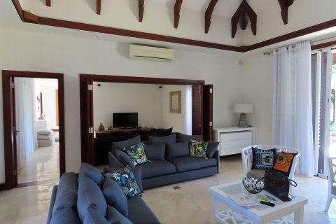 4 bedrooms Villa in Bel Ombre, Mauritius No. 60807 9