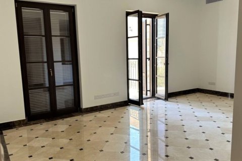 3 dormitorios Apartment en Limassol, Cyprus No. 48526 8