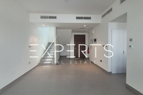 2 bedrooms Townhouse on the Yas Island, UAE No. 9682 2