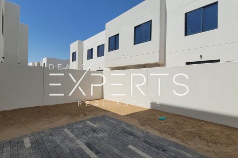 2 dormitorios Townhouse en  Yas Island, UAE No. 9682 27