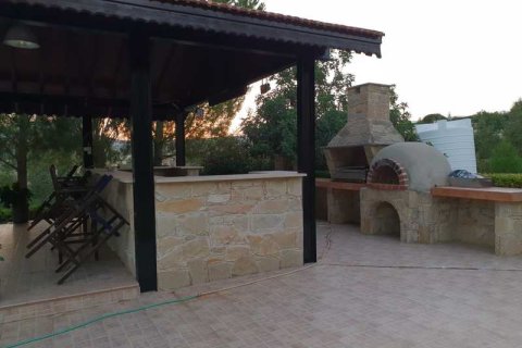 5 dormitorios House en Paramytha, Cyprus No. 40016 17