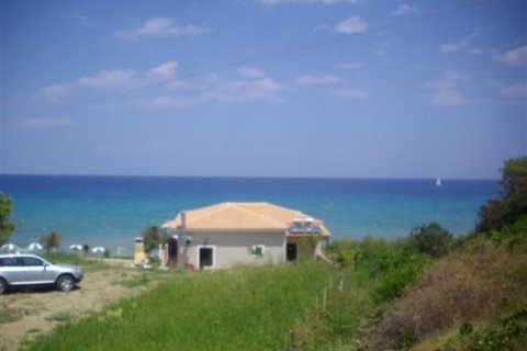 Land en Zakynthos, Greece No. 28124 8