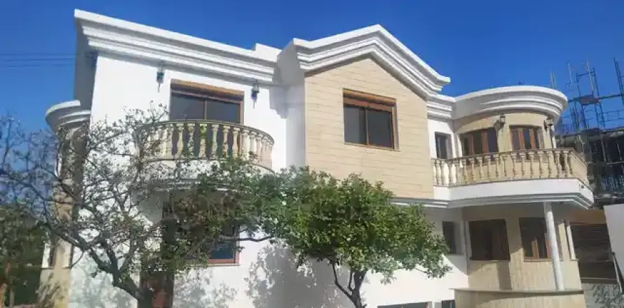 6 dormitorios Villa en Limassol, Cyprus No. 39810