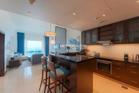 1 dormitorio Apartment en The Marina, UAE No. 5827 5