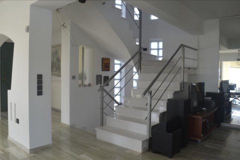 4 bedrooms Villa in Kalyvia Thorikou, Greece No. 59130 21