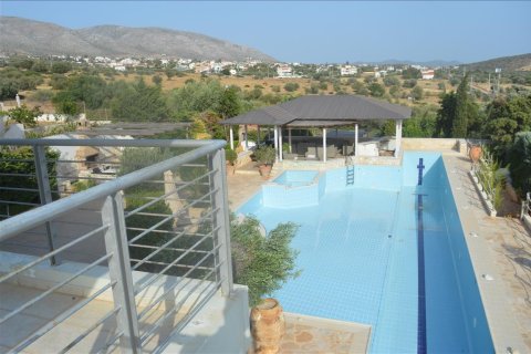 4 bedrooms Villa in Kalyvia Thorikou, Greece No. 59130 3