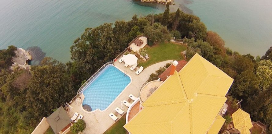 5 dormitorios Villa en Corfu, Greece No. 59115