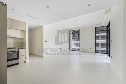 Квартира с 2 спальнями в EMAAR Beachfront, ОАЭ №6208 5