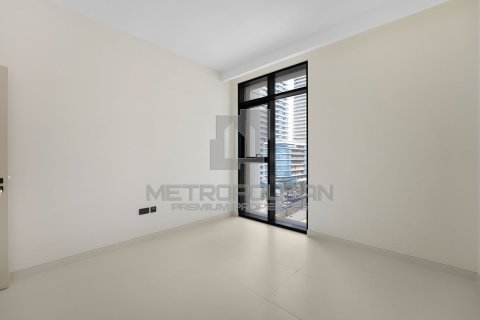 Квартира с 2 спальнями в EMAAR Beachfront, ОАЭ №6208 14