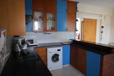 3 dormitorios Apartment en Limassol, Cyprus No. 65914 3