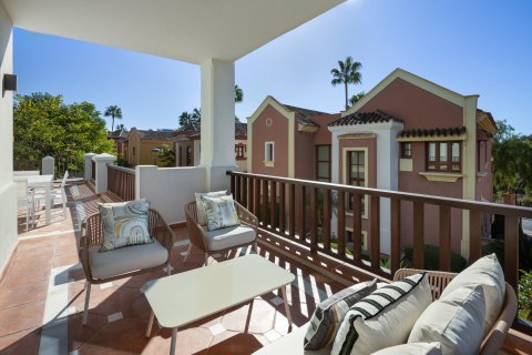 5 bedrooms House in Marbella, Spain No. 27126 21