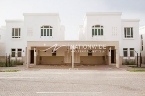 2 bedrooms Townhouse in Al Ghadeer, UAE No. 3797 1