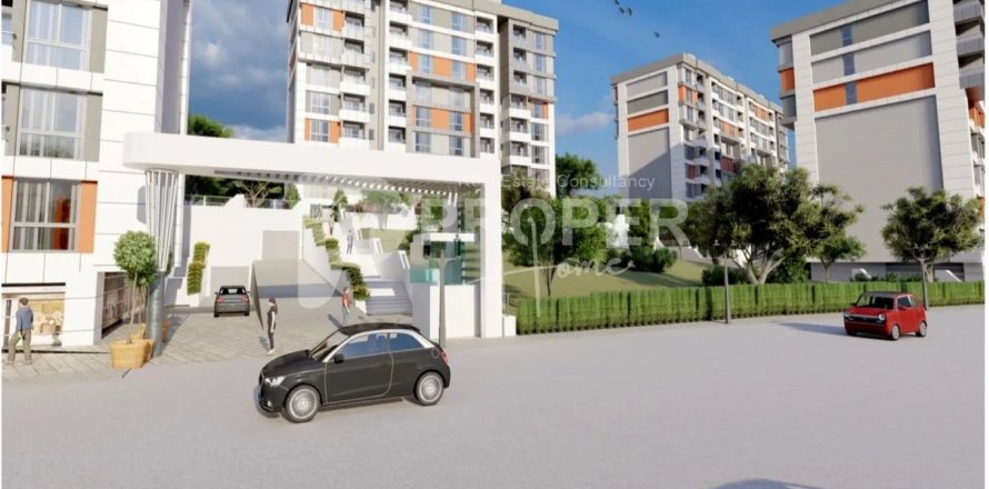 0+3 Apartment in Maltepe, Turkey No. 13046